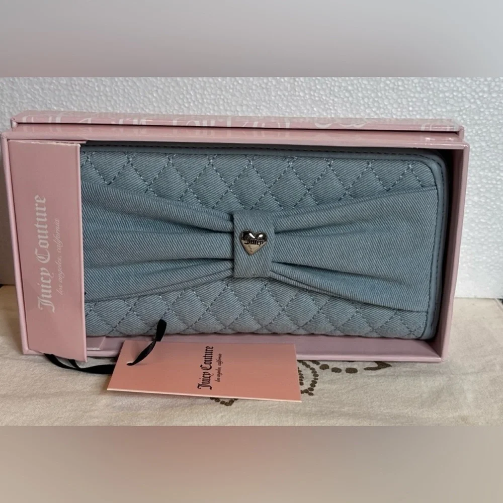 Juicy Couture LT WASHED DENIM Quilted Women's clutch bag